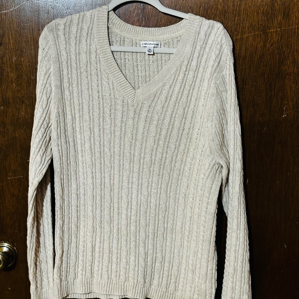 Croft & Barrow Gold Cream V-Neck Sweater Cable Knit